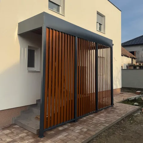 Moderna nadstrešnica za ulaze